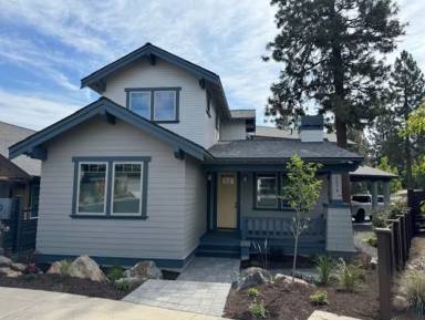 Main picture of 1574 NW Erin Ct