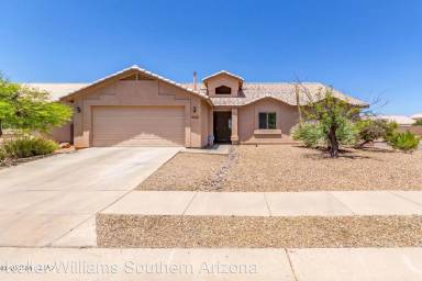 Main picture of 10597 E Malta St