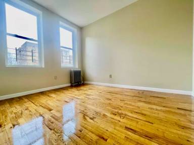 Main picture of 24 S 3rd Ave