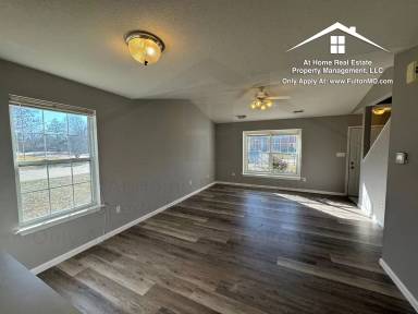 Main picture of 1901 Springdale Ct