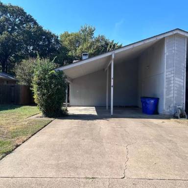 Main picture of 4 Shady Valley Ct