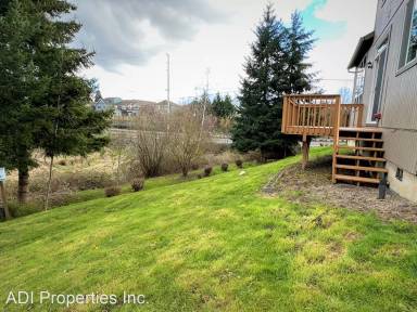 Main picture of 568 SW Sutherland Way