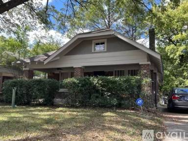 Main picture of 707 N McLean Blvd