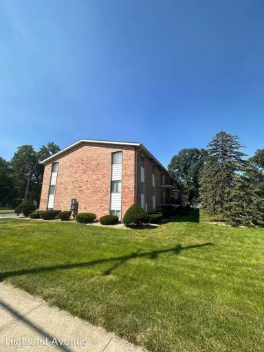 Main picture of 612 Ridge Rd