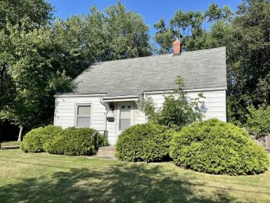 Main picture of 857 Kennebec Ave