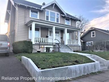 Main picture of 5255 NE 21st Ave