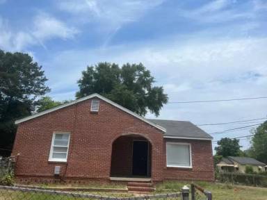 Main picture of 263 32nd Ave
