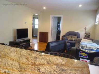 Main picture of 1 Woodstock Ave