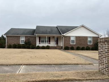 Main picture of 241 Darr Dr