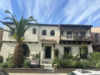 Main picture of 325 S Cloverdale Ave