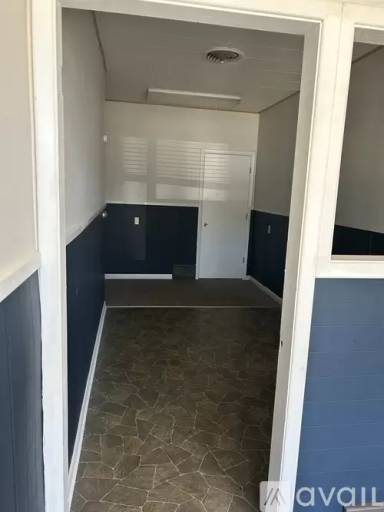 Main picture of 408 Neosho St