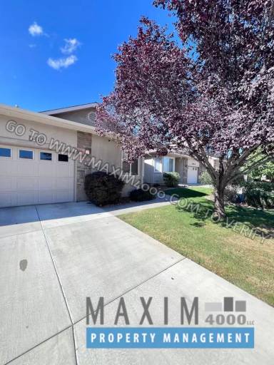 Main picture of 565 Garden Grove Ct