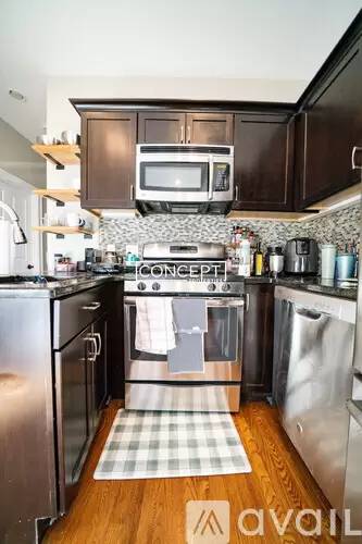 Main picture of 497 Commonwealth Ave