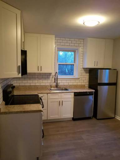 Main picture of 16 Kerhart Ave