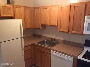 Main picture of 313 Market St