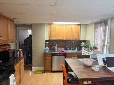 Main picture of 223 Farnsworth Ave