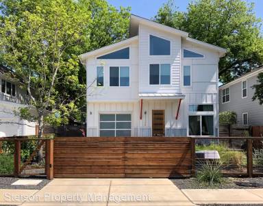 Main picture of 2100 Holly St