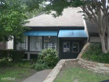 Main picture of Fair Oaks Creek Apartments