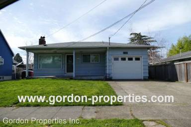 Main picture of 1131 NE 72nd Ave