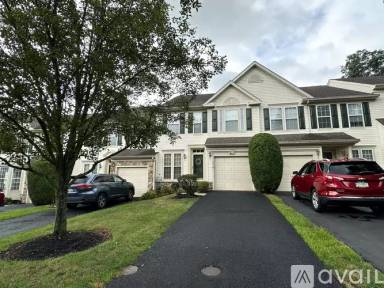 Main picture of 4478 Honeysuckle Ln