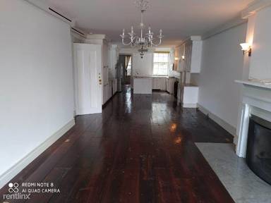Main picture of 436 W 20th St