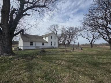 Main picture of 7114 Davis Creek Rd