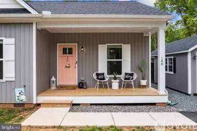 Main picture of 188 Hickory Ridge Cir