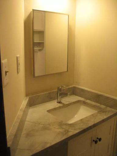 Main picture of 822 Bainbridge St