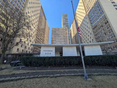 Main picture of 3950 North Lake Shore Drive Condominium