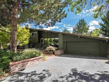 Main picture of 2760 Markridge Dr