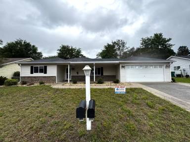Main picture of 17522 SE 95th Cir