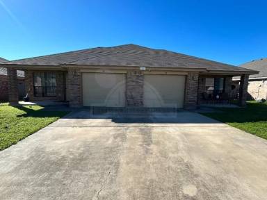 Main picture of 1302 Nicholas Cir