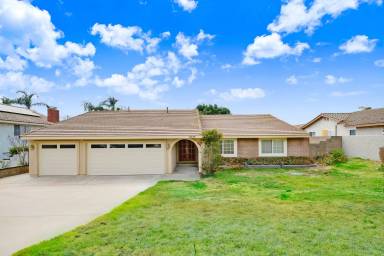 Main picture of 8375 Vicara Dr