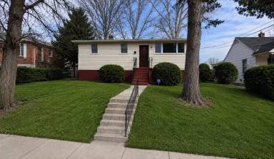 Main picture of 258 Modder Ave
