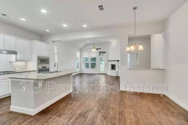 Main picture of 120 Lilypad Bnd
