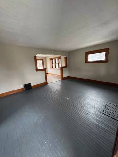 Main picture of 3519 Weisser Park Ave