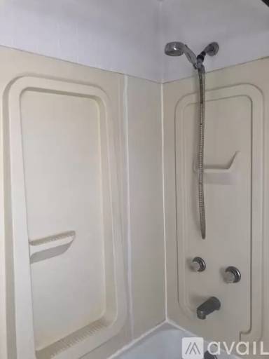 Main picture of 327 Floral Ave