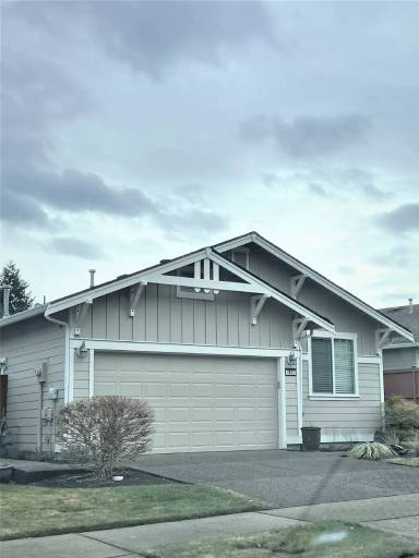 Main picture of 4842 Bend Dr NE