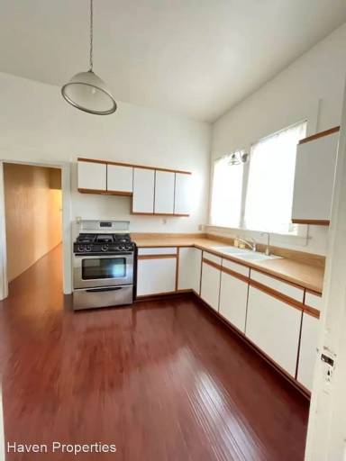 Main picture of 1027 Buchon St