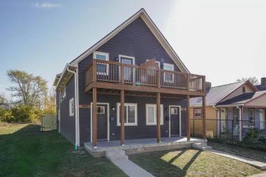 Main picture of 909 Saint Peter St