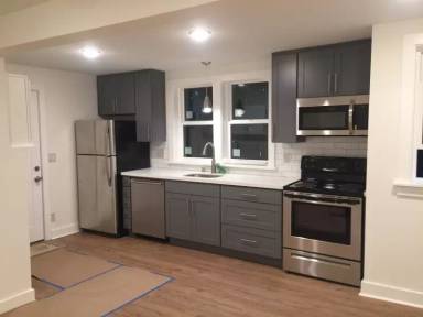 Main picture of 3411 S Lane St