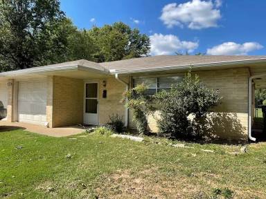 Main picture of 1910 Westwood Avenue Unit A