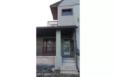 Main picture of 734 Fairground Ave