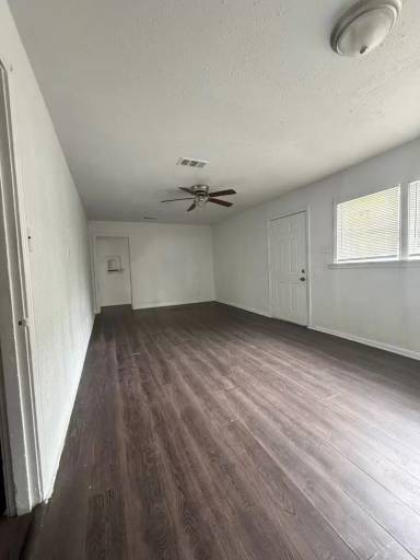 Main picture of 913 Kern Rd