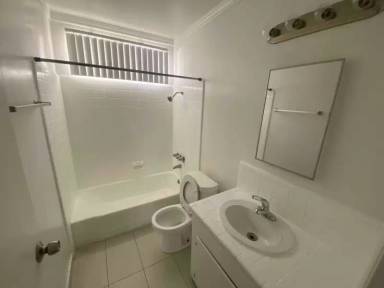 Main picture of 8016 Owensmouth Ave