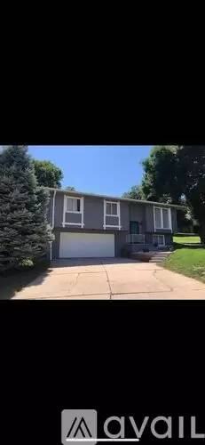 Main picture of 14835 Walnut Grove Cir