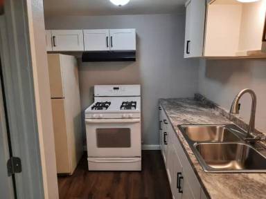 Main picture of 409 N 4th St