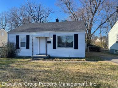 Main picture of 412 Diecks Dr
