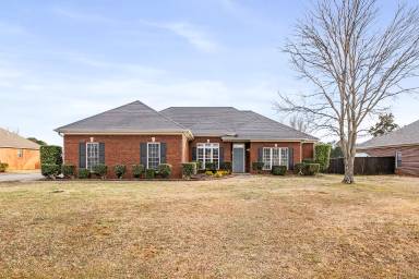 Main picture of 206 Rockview Way