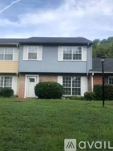 Main picture of 5601 Country Dr